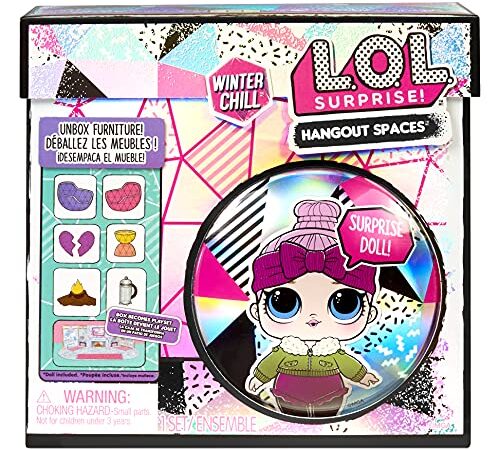 LOL Surprise Winter Chill Juego de Muebles - Cozy Babe - con más de 10 sorpresas Que Incluyen muñeca, Accesorios y Muebles - Set de Juego Plegable - Coleccionable - Edad: 4+ años